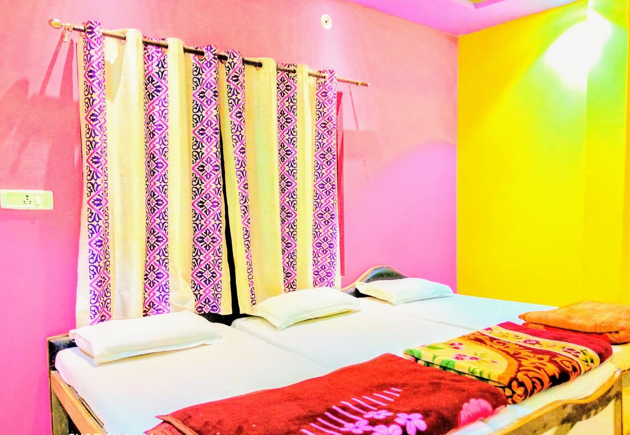 Shree Sai Paying Guest House Varanasi Exterior foto