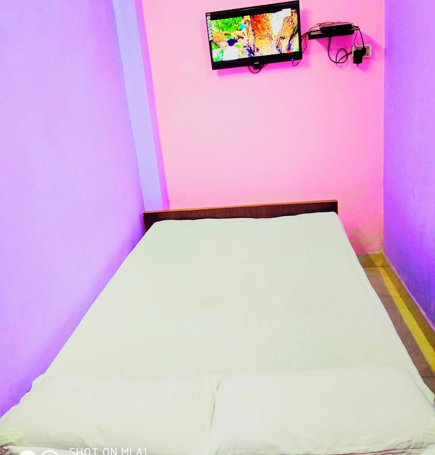 Shree Sai Paying Guest House Varanasi Zimmer foto